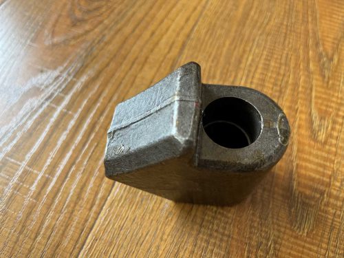 C30 Rock Teeth Holder